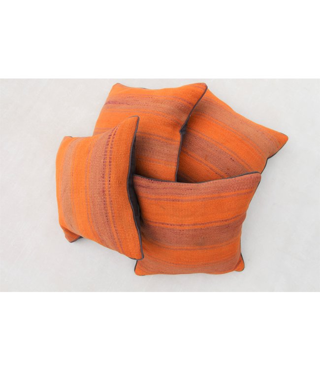 4x modern kelim kussens 45x45 cm met vulling