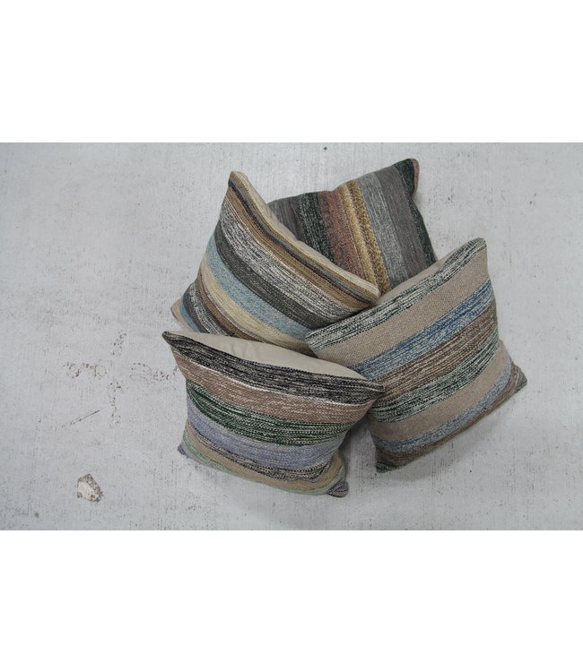 4x modern kelim kussens 50x50 cm met vulling