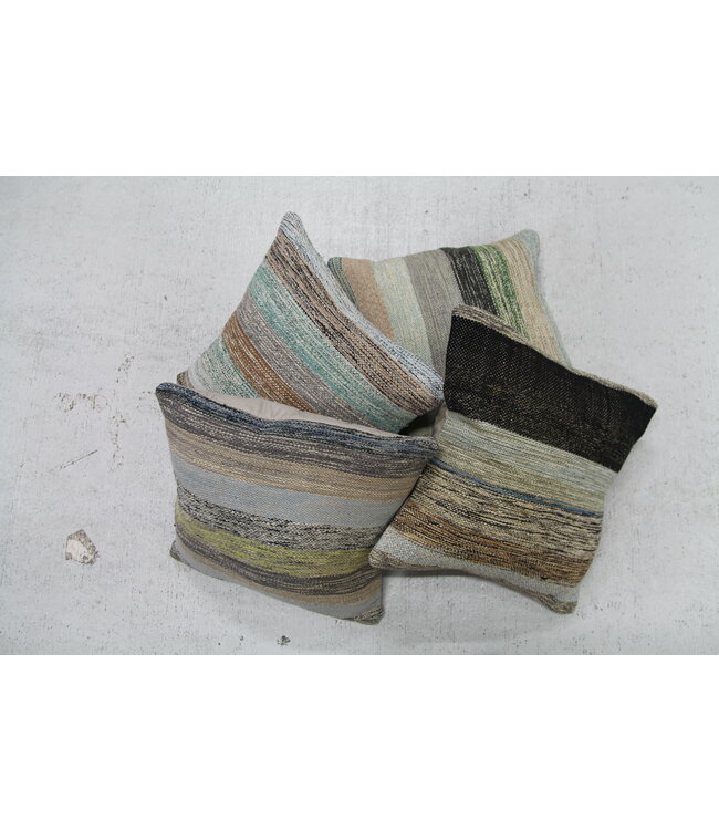 4x modern kelim kussens 50x50 cm met vulling