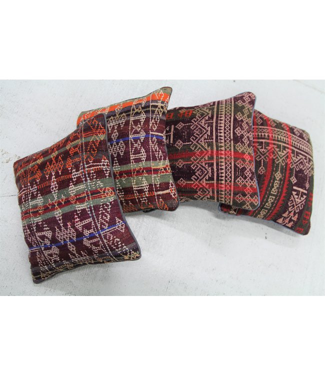 4x kelim kussens 40x40 cm met vulling