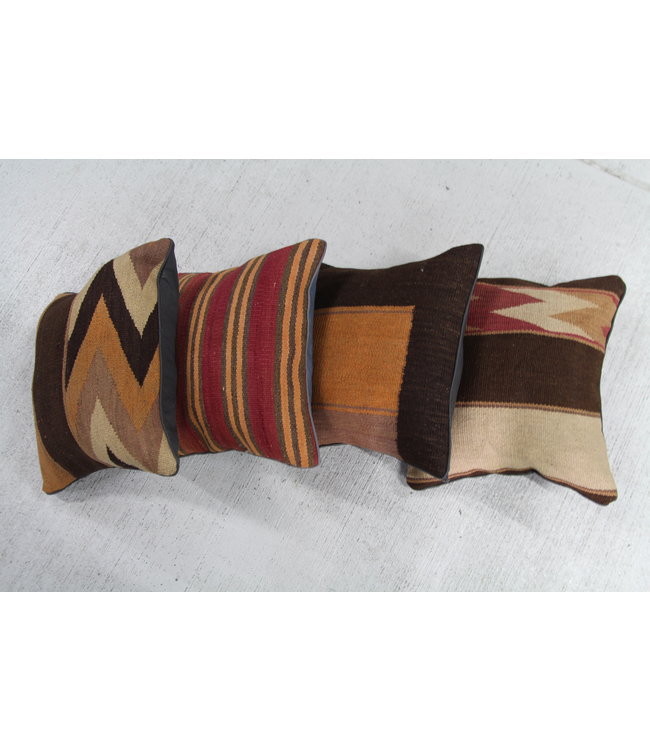 4x kelim kussens 40x40 cm met vulling
