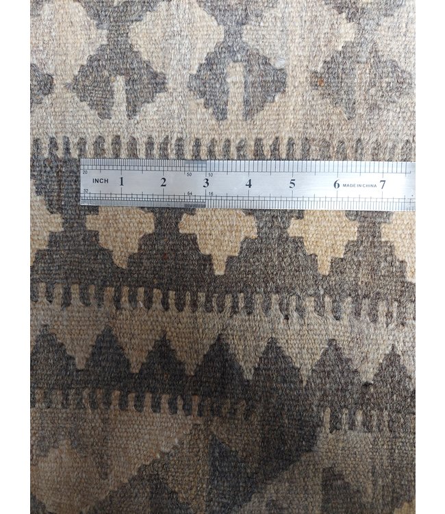 10'04x6'46 Hand Woven Brown Wool Kilim Area Rug