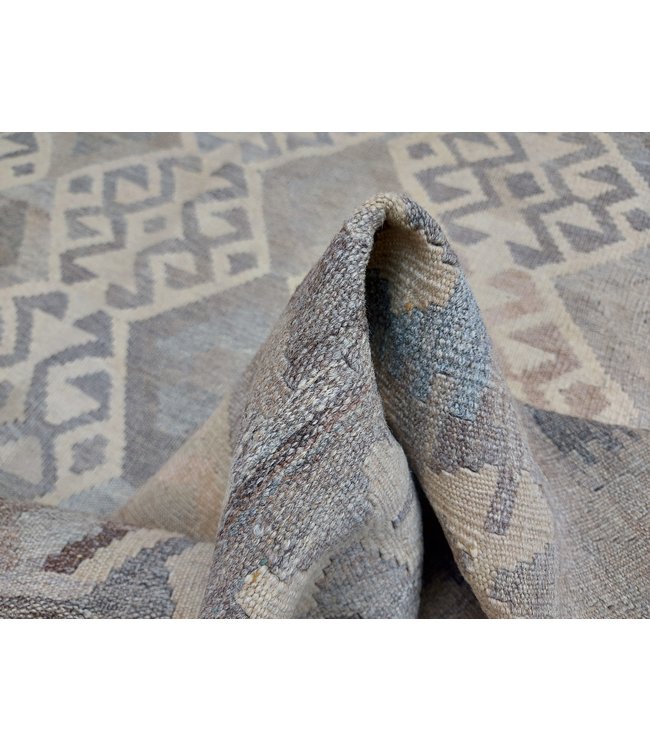 9'65x6'66 Hand Woven Brown Wool Kilim Area Rug