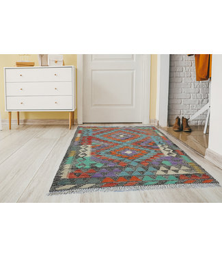 (4'7x3'2 )-Feet kelim rug    141x97 cm