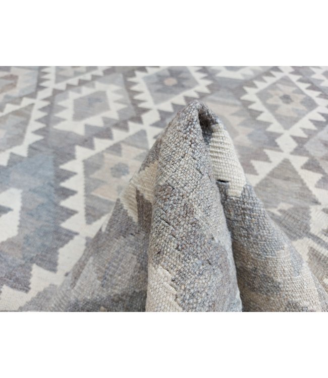 9'65x6'79 Hand Woven Brown Wool Kilim Area Rug