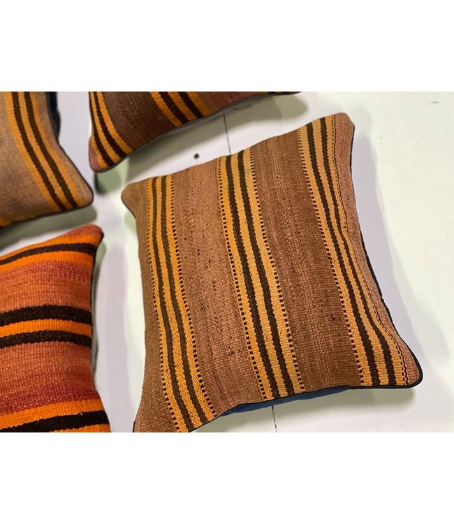 4x unike vintage kelim kussens met vulling ca 45x45 cm