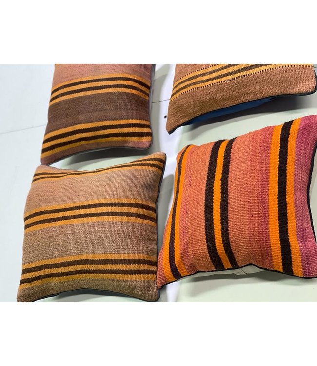 4x unike vintage kelim kussens met vulling ca 45x45 cm
