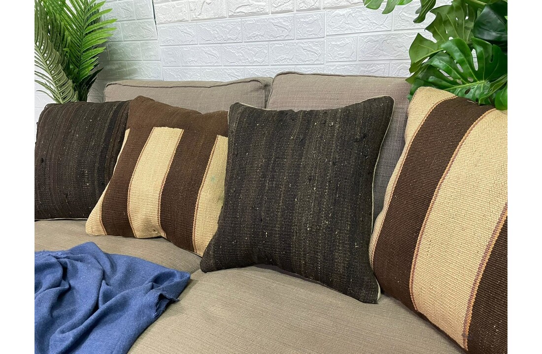4x unike vintage kelim kussens met vulling ca 45x45 cm