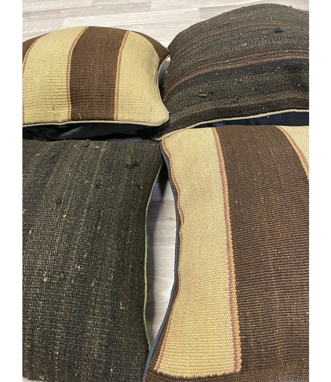 4x unike vintage kelim kussens met vulling ca 45x45 cm