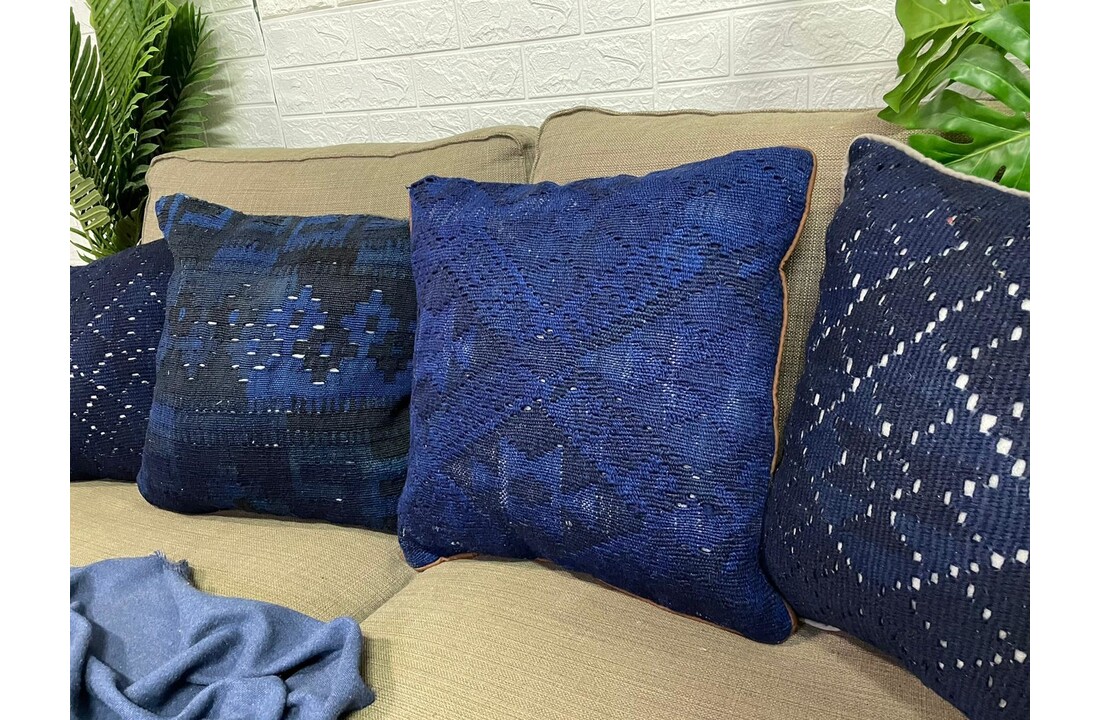 4x unike vintage kelim kussens met vulling ca 45x45 cm