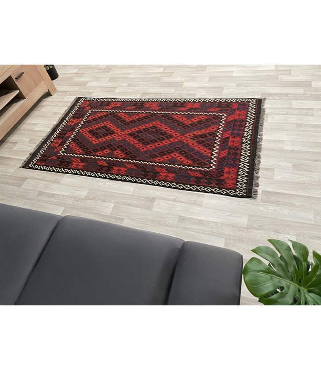 kelim rug 195 x 106 cm (6'4 x 3'5) feet