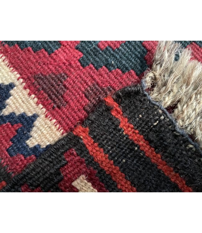 kelim rug 217 x 104 cm  (7'1 x 3'4) feet