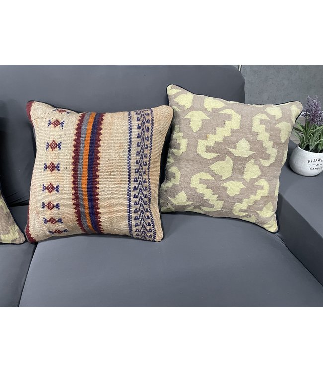 4x kelim kussens ca 45x45 cm met vulling