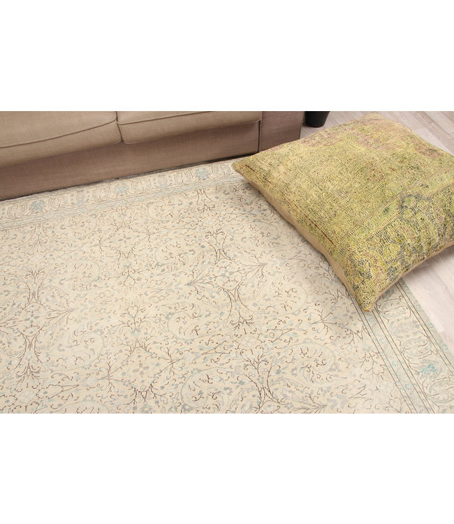 Mwaar Rug 348x229 cm