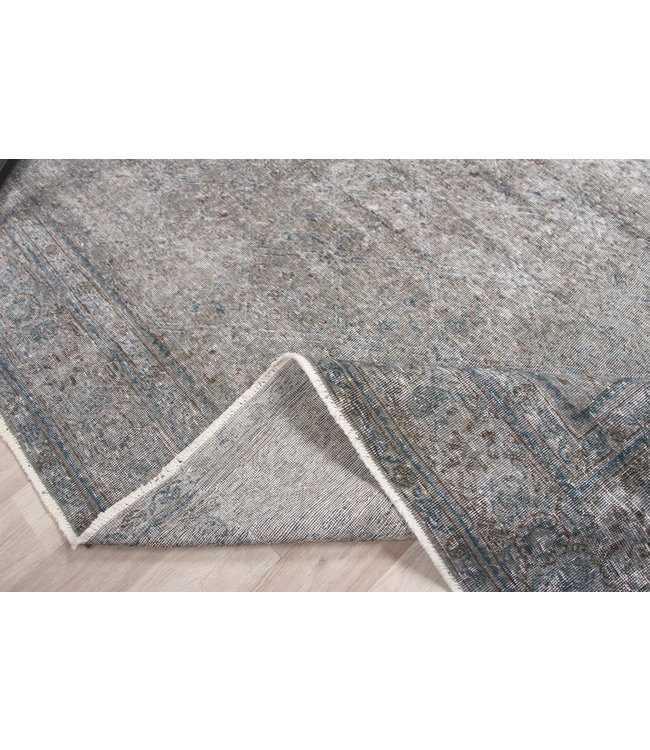 Komer Rug 253x233 cm