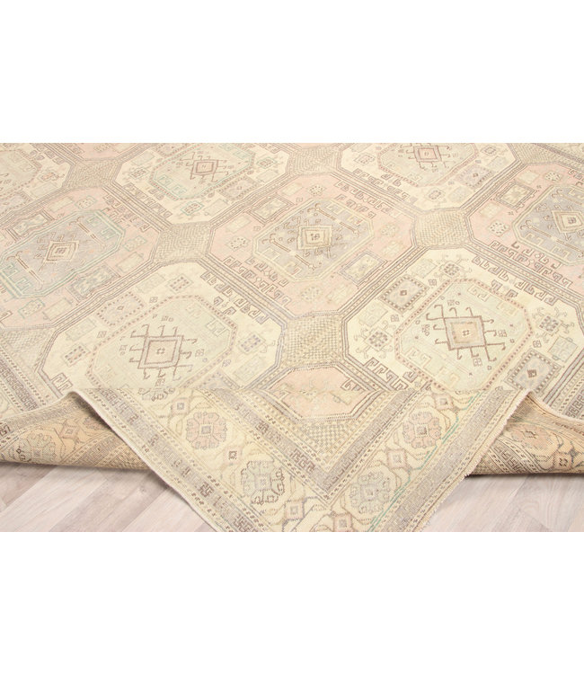 Turk Oper Rug 283x197 cm