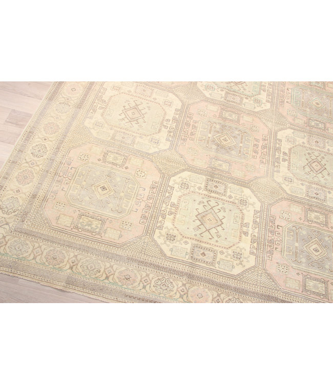 Turk Oper Rug 283x197 cm