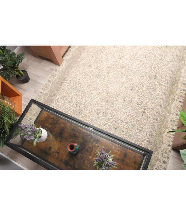 Paki Gun Rug 276x191 cm