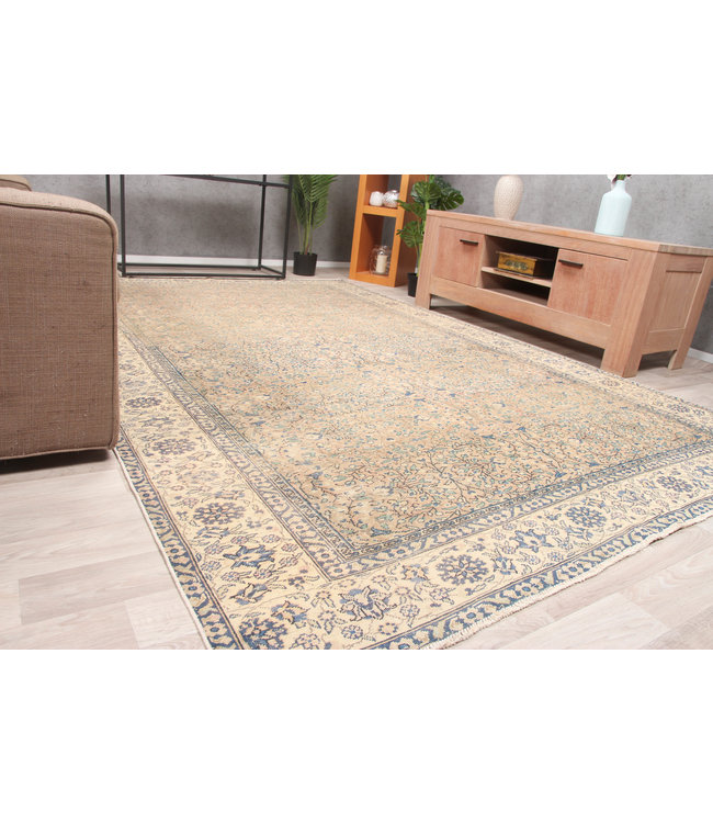 Cherk Rug 290x193 cm