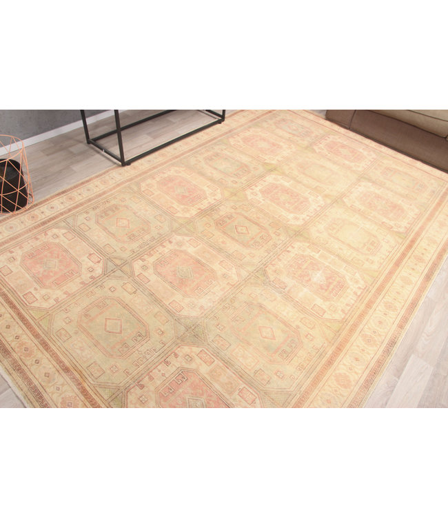 Umor Okat Rug 296x195 cm