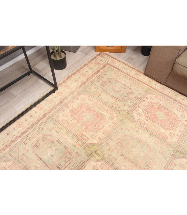 Umor Okat Rug 296x195 cm