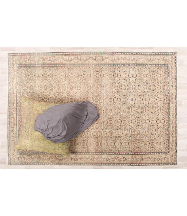 Yong kal Rug 296x199 cm