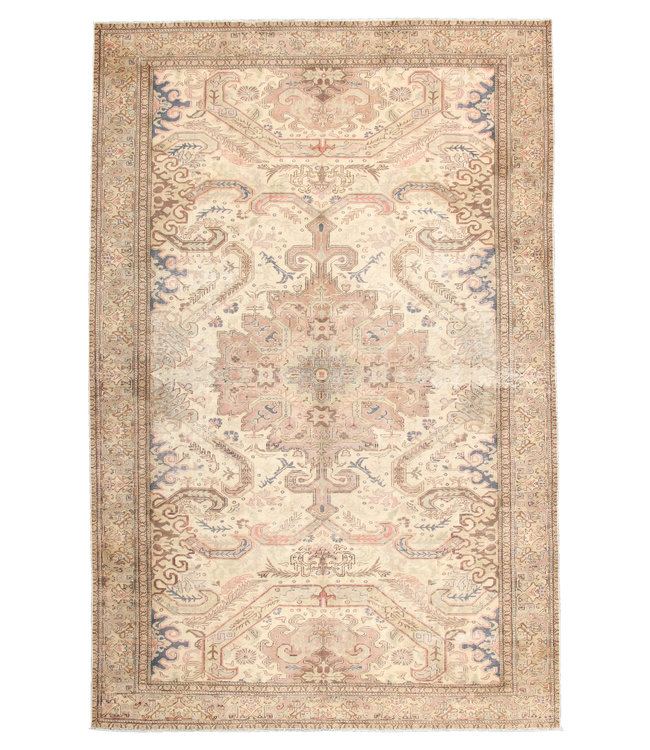 Royal Kolak Rug 289x191 cm