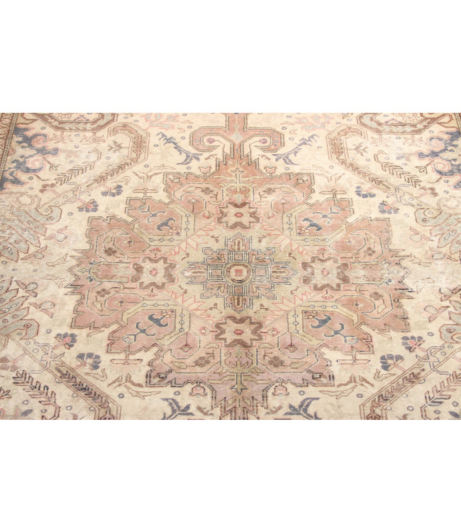 Royal Kolak Rug 289x191 cm