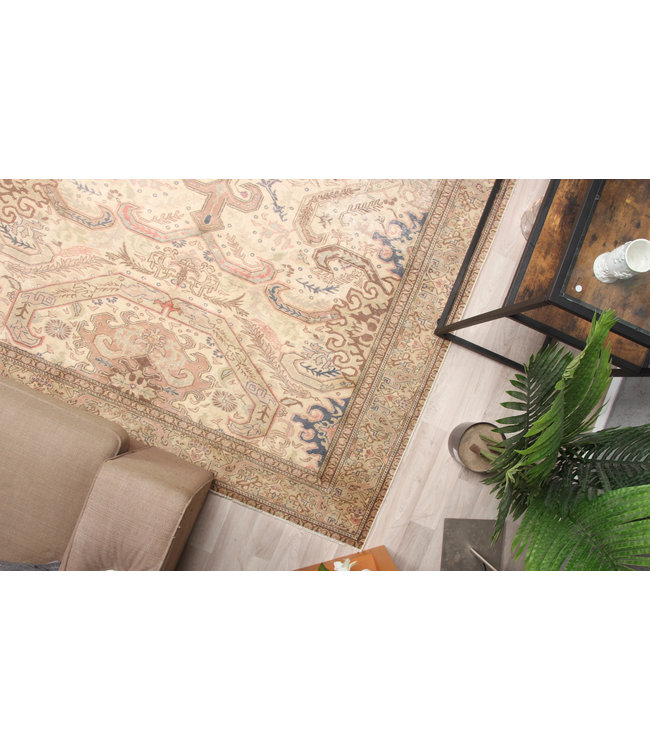 Royal Kolak vloerkleed 289x191 cm