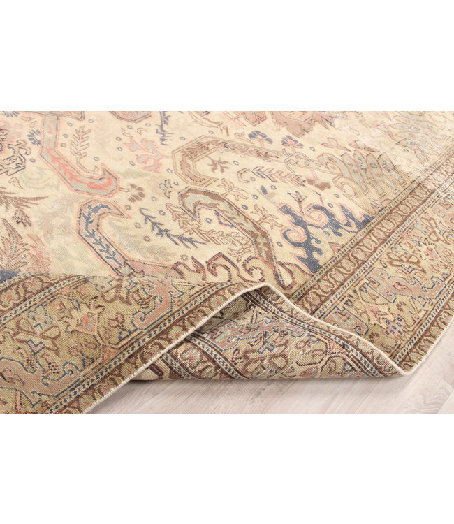 Royal Kolak Rug 289x191 cm