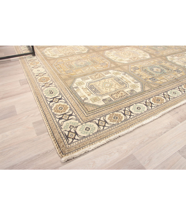 Farook Rug 286x204 cm