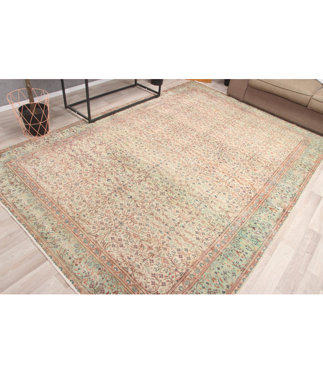 Wazir Qawal Rug 281x195 cm