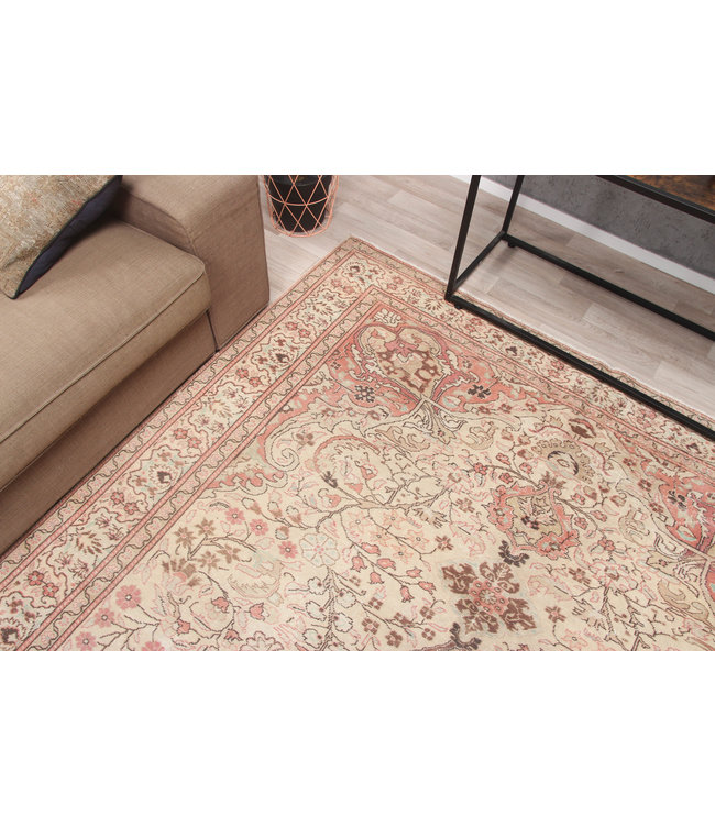 Royal Puraq Rug 298x197 cm