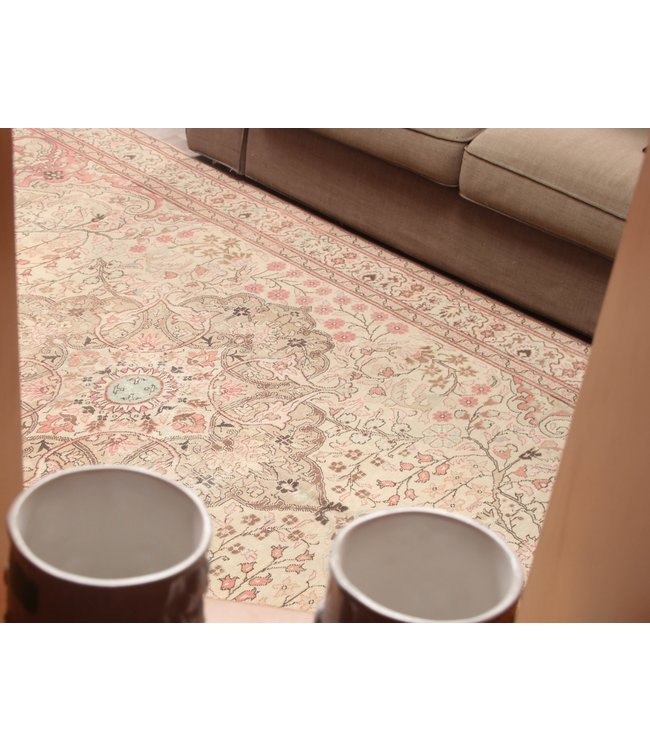 Royal Puraq Rug 298x197 cm