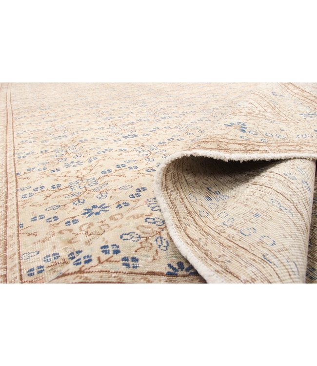 Neqaash Rug 289x190 cm