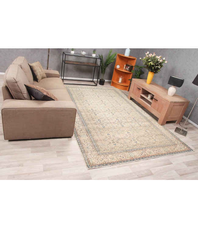 Kural Rug 292x187 cm