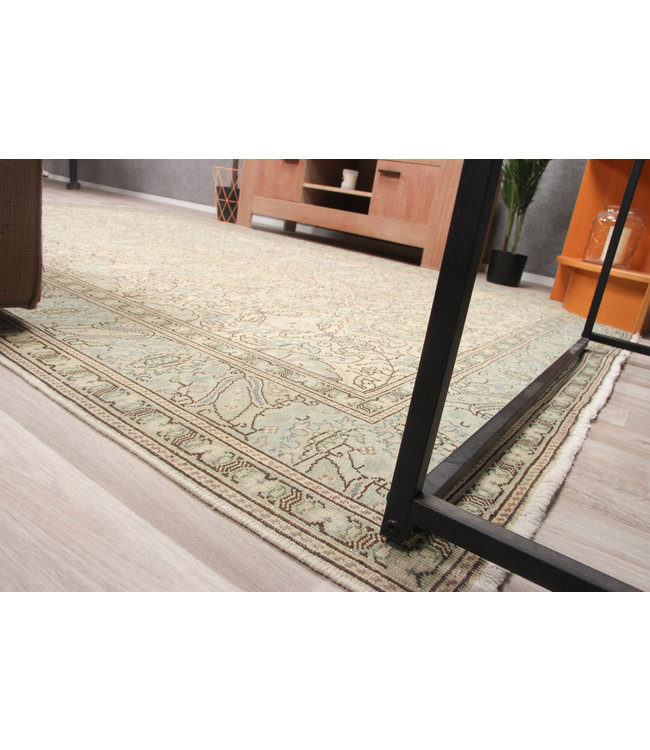 Gozal Rug 292x198 cm