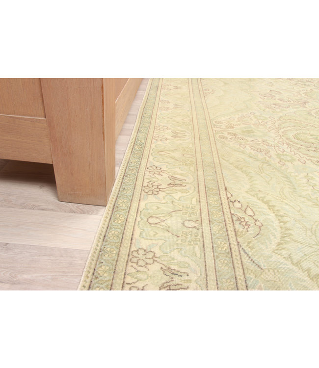 Uraaq Teppich 292x198 cm