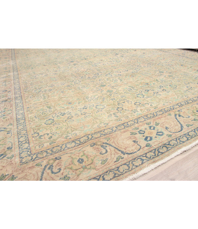 Khuraq Rug 289x200 cm