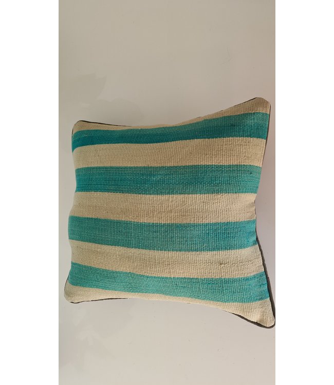 Kelim kussens ca 60x60 cm met vulling