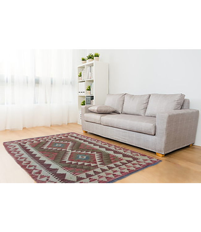 3'11 x 2'10  Feet   kelim rug  120 x 87  cm