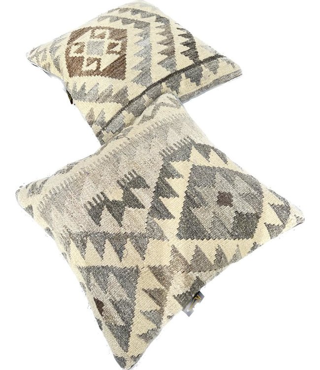 2x kelim kussens natural ca 45x45 cm met vulling