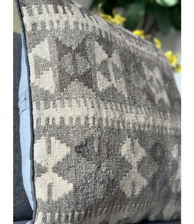 1x natural  kilim cushion cover traditional ca 45x45 cm with filling