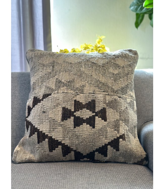 1x  Natural  kilim cushion cover traditional ca 45x45 cm with filling