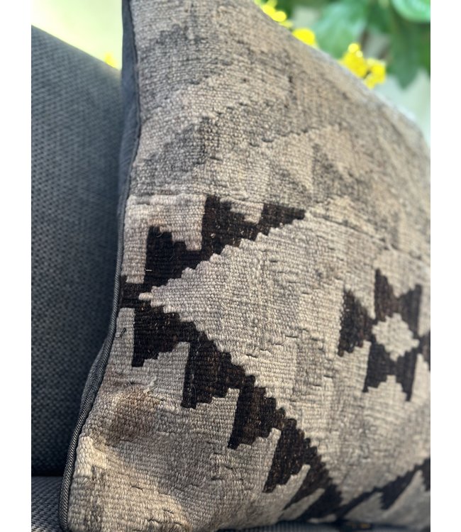 1x  Natural  kilim cushion cover traditional ca 45x45 cm with filling
