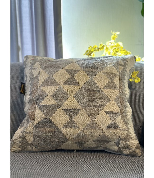 1x natural kelim kussens traditioneel ca 45x45 cm met vulling