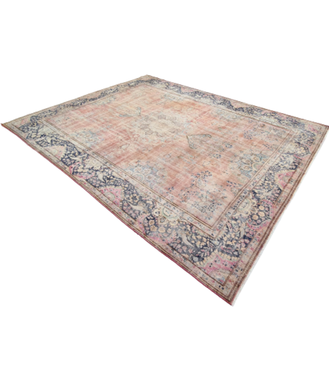 Ruqal Rug  395x301cm