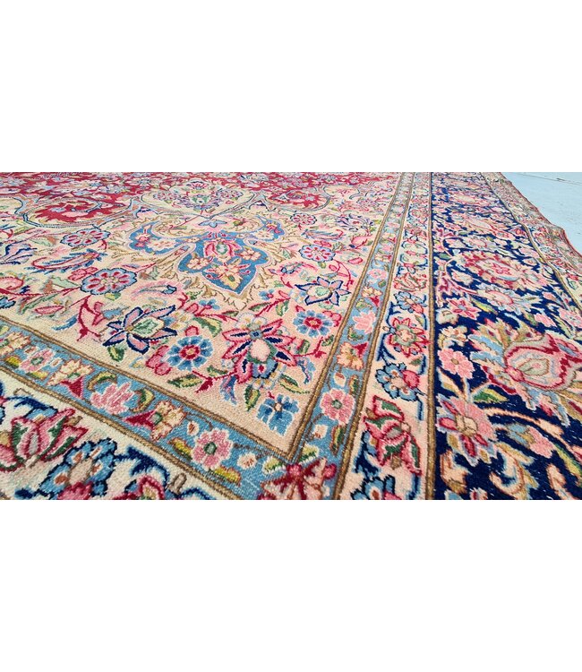 Royal Komal vloerkleed   409x296cm