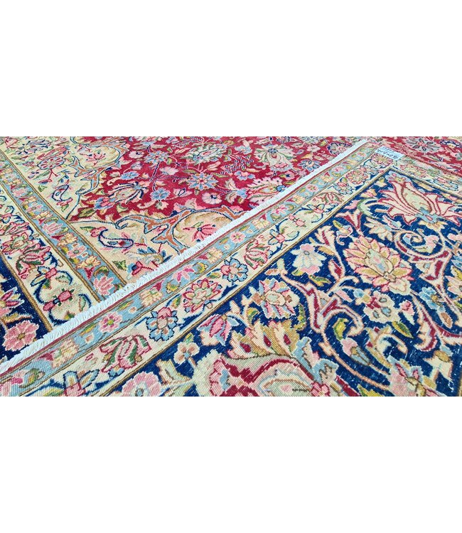 Royal Komal Rug   409x296cm