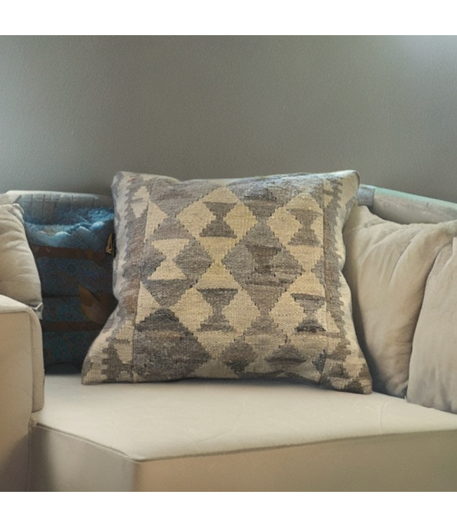 1x natural  kilim cushion cover traditional ca 45x45 cm with filling